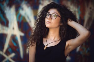 20代女性のバスト整形における大胸筋下と乳腺下の違いは？